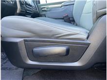 Vehicle Thumb #68