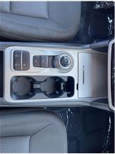 Vehicle Thumb #18