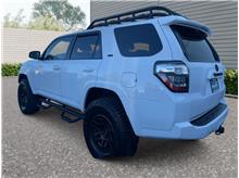 Vehicle Thumb #6