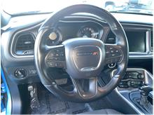 Vehicle Thumb #32