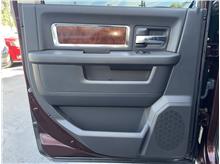 Vehicle Thumb #74