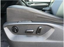 Vehicle Thumb #57
