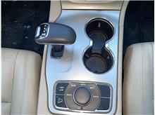 Vehicle Thumb #64