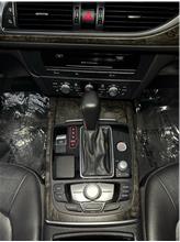 Vehicle Thumb #61