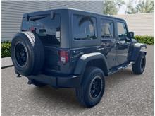 Vehicle Thumb #21