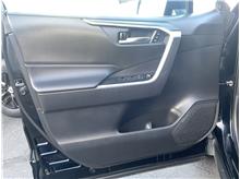 Vehicle Thumb #27