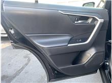 Vehicle Thumb #69
