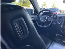 Vehicle Thumb #95