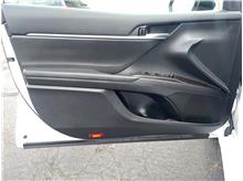Vehicle Thumb #61