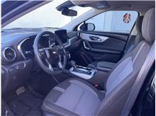 Vehicle Thumb #12