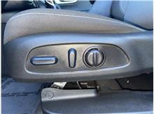 Vehicle Thumb #36