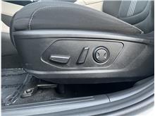Vehicle Thumb #38