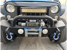 Vehicle Thumb #20