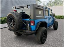 Vehicle Thumb #27