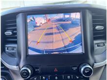 Vehicle Thumb #108