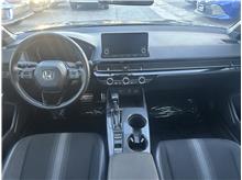 Vehicle Thumb #32