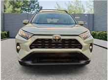 Vehicle Thumb #28