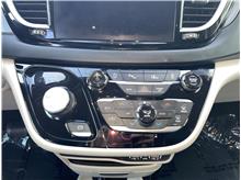 Vehicle Thumb #23