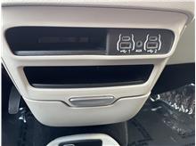 Vehicle Thumb #51