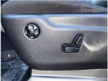 Vehicle Thumb #37