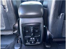 Vehicle Thumb #45