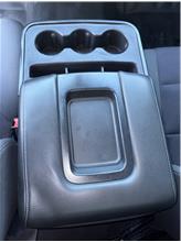 Vehicle Thumb #35