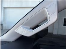 Vehicle Thumb #65