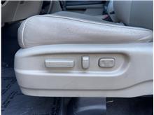 Vehicle Thumb #8