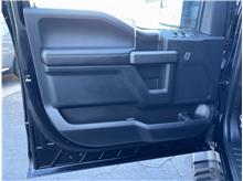 Vehicle Thumb #31