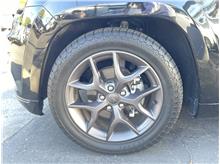 Vehicle Thumb #21