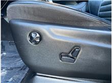 Vehicle Thumb #29