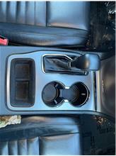 Vehicle Thumb #57