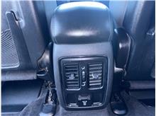 Vehicle Thumb #41
