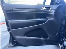 Vehicle Thumb #7