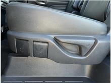 Vehicle Thumb #105