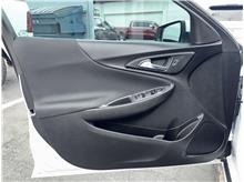 Vehicle Thumb #52