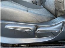 Vehicle Thumb #62