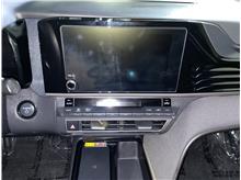 Vehicle Thumb #49