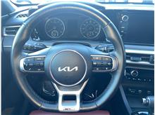 Vehicle Thumb #17