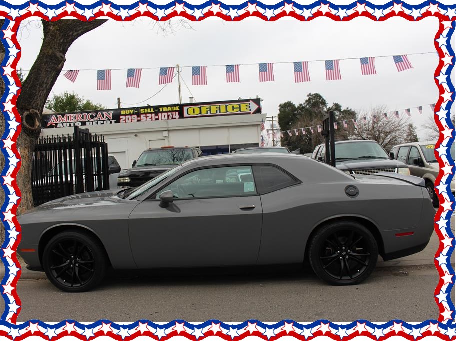 2018 Dodge Challenger from American Auto Depot