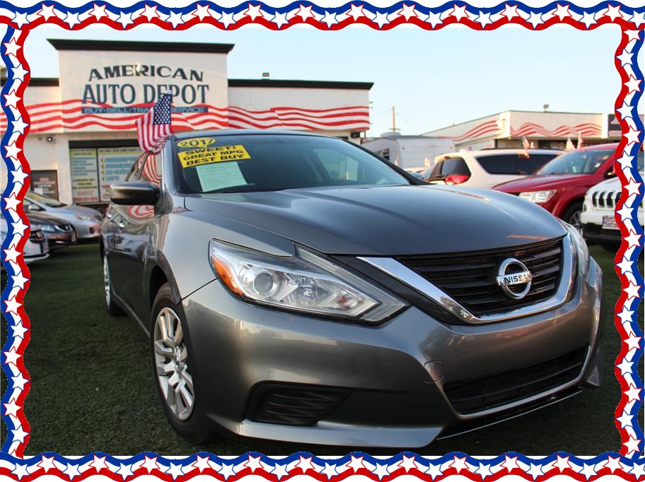 2017 Nissan Altima from American Auto Depot