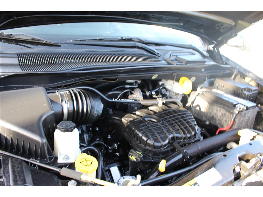 2019 Dodge Grand Caravan SXT - Photo 14