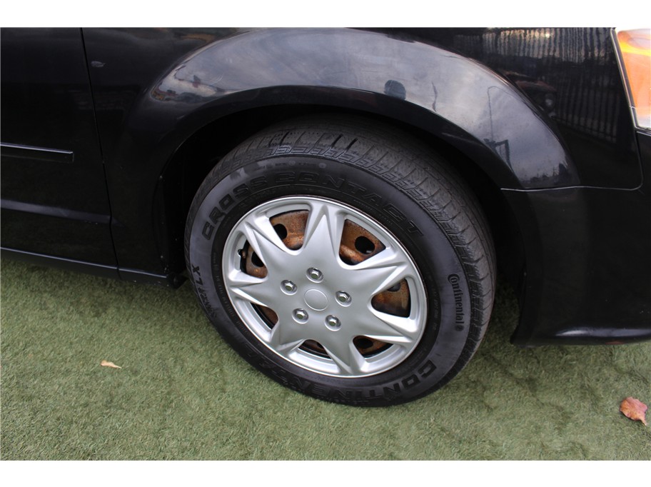 2015 Dodge Grand Caravan SE - Photo 15