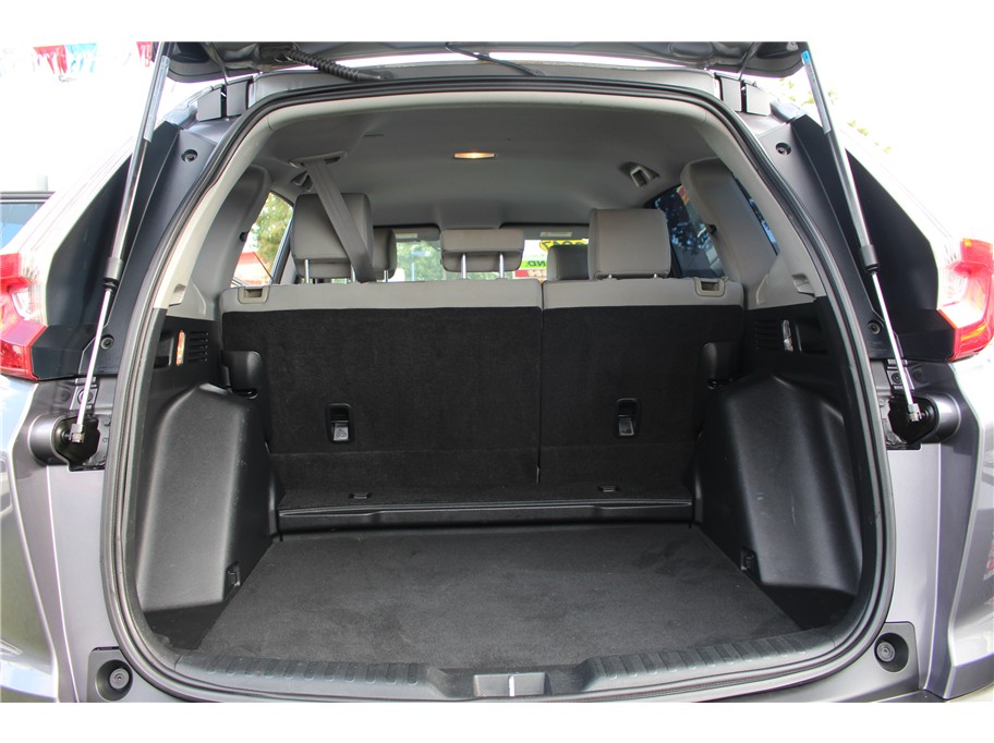 2017 Honda CR-V LX - Photo 11