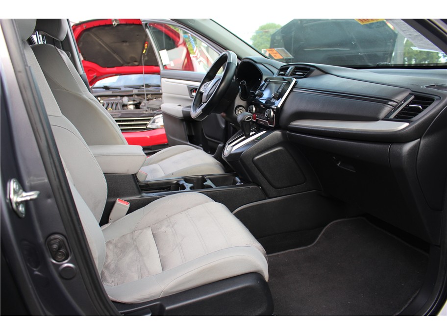 2017 Honda CR-V LX - Photo 15