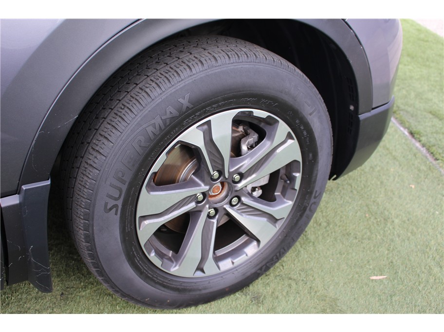 2017 Honda CR-V LX - Photo 16