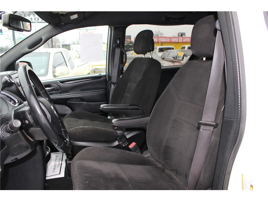 2015 Dodge Grand Caravan SE Plus - Photo 11