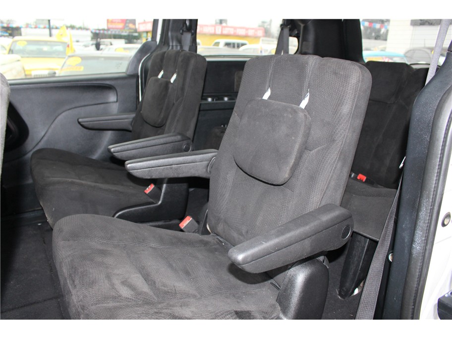 2015 Dodge Grand Caravan SE Plus - Photo 12