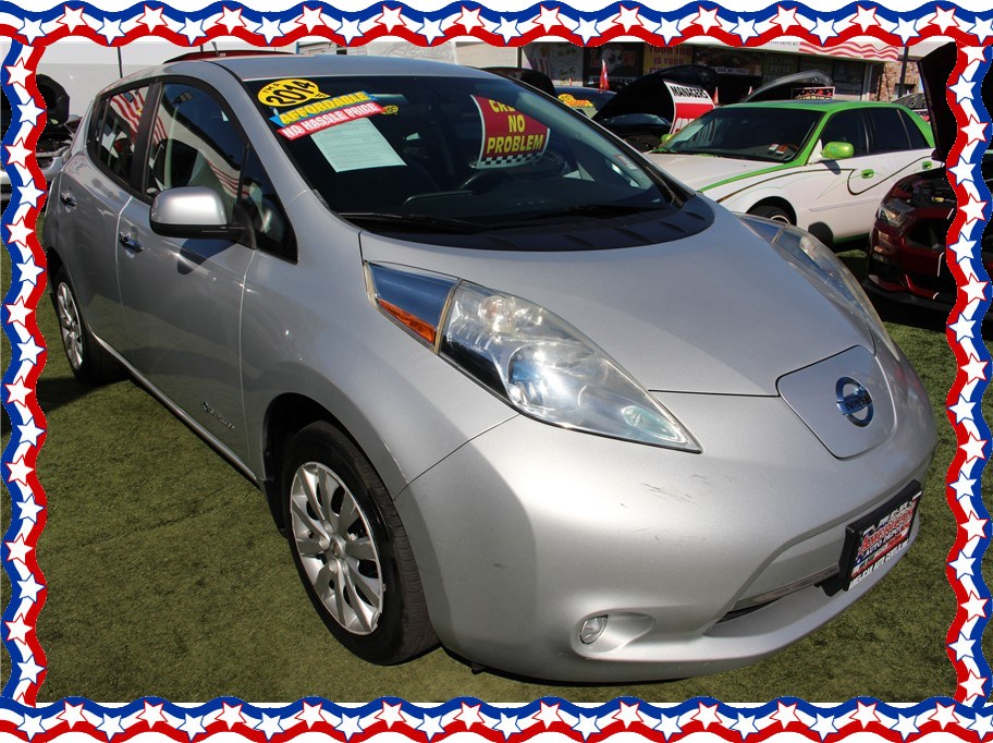 2014 Nissan LEAF from American Auto Depot