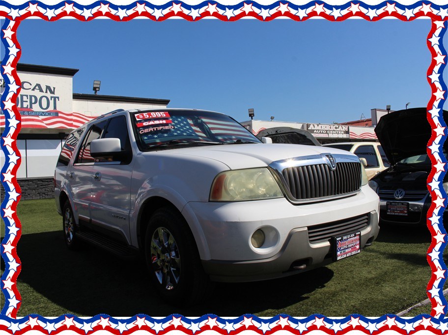 2004 Lincoln Navigator from American Auto Depot